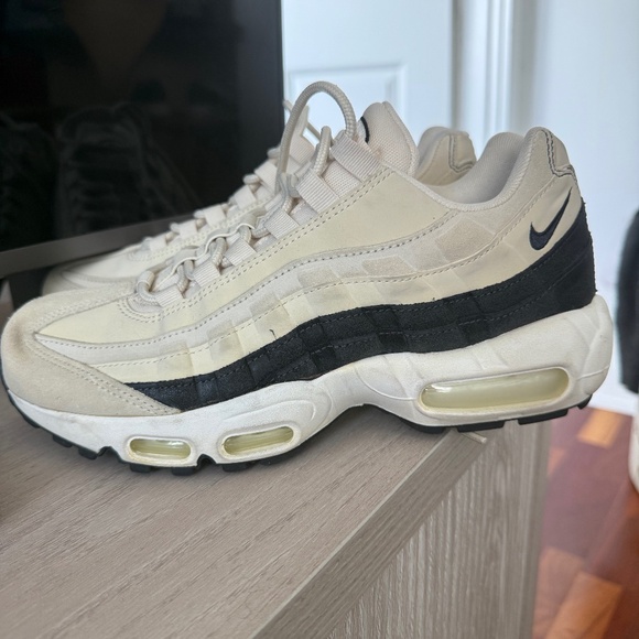 Nike Airmax - Picture 1 of 3
